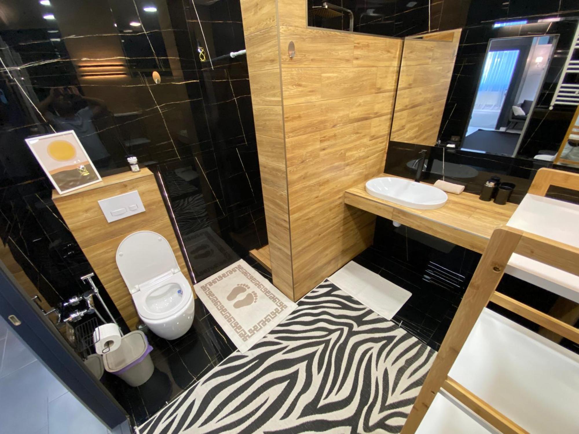 Rentnow Modern Business Apartment With 3 Bedrooms In Centre Κισινάου Εξωτερικό φωτογραφία