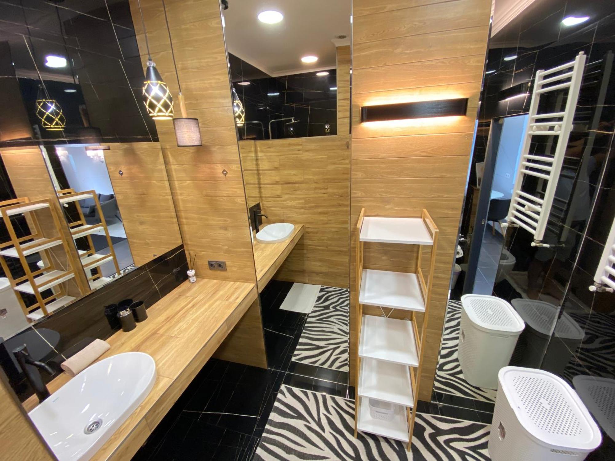 Rentnow Modern Business Apartment With 3 Bedrooms In Centre Κισινάου Εξωτερικό φωτογραφία