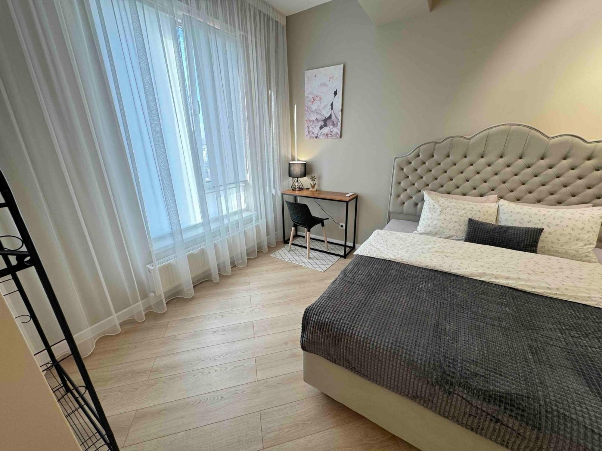 Rentnow Modern Business Apartment With 3 Bedrooms In Centre Κισινάου Εξωτερικό φωτογραφία