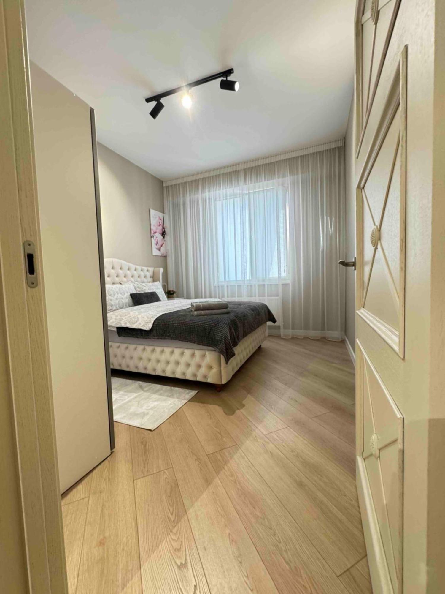 Rentnow Modern Business Apartment With 3 Bedrooms In Centre Κισινάου Εξωτερικό φωτογραφία