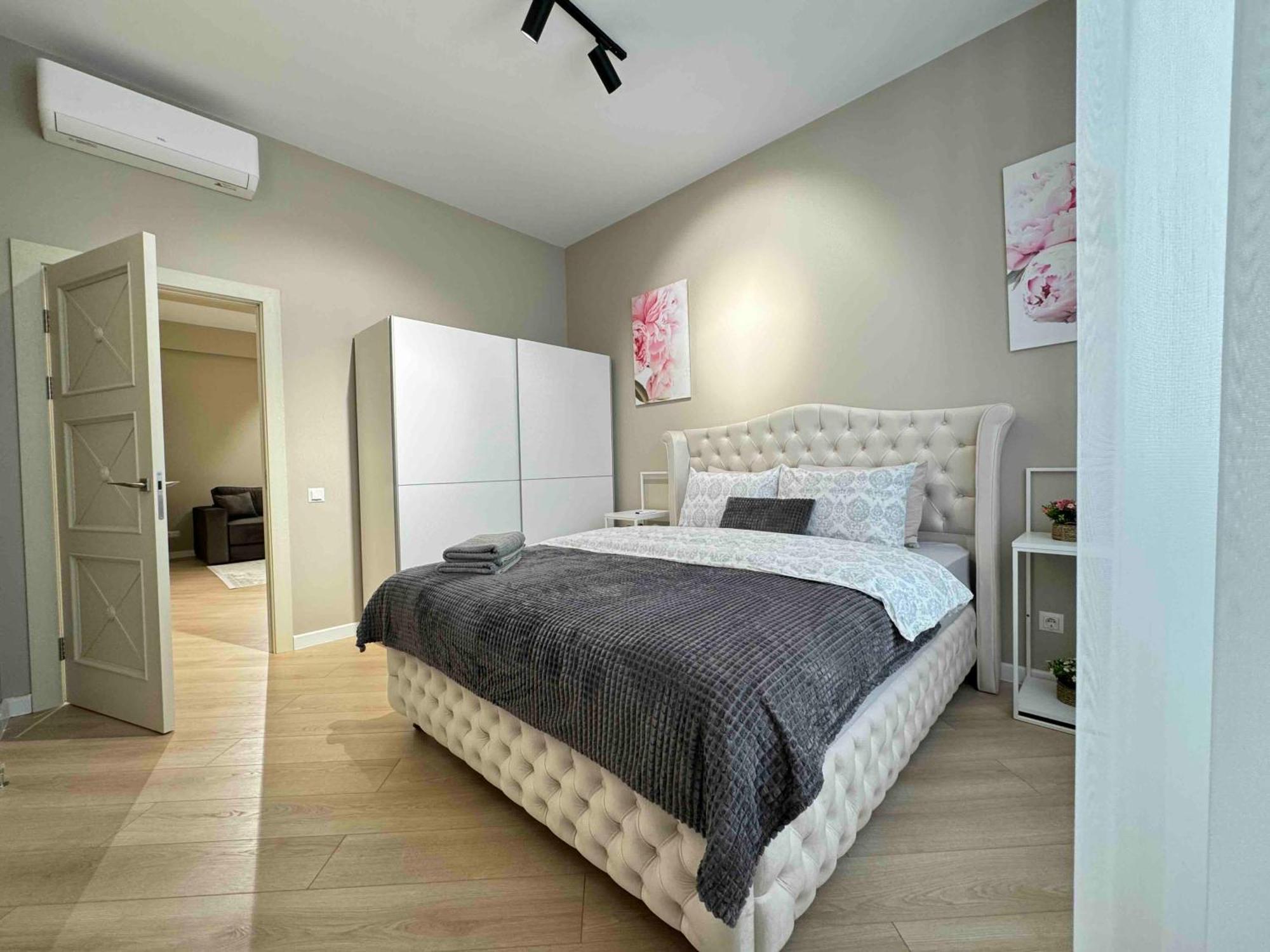 Rentnow Modern Business Apartment With 3 Bedrooms In Centre Κισινάου Εξωτερικό φωτογραφία
