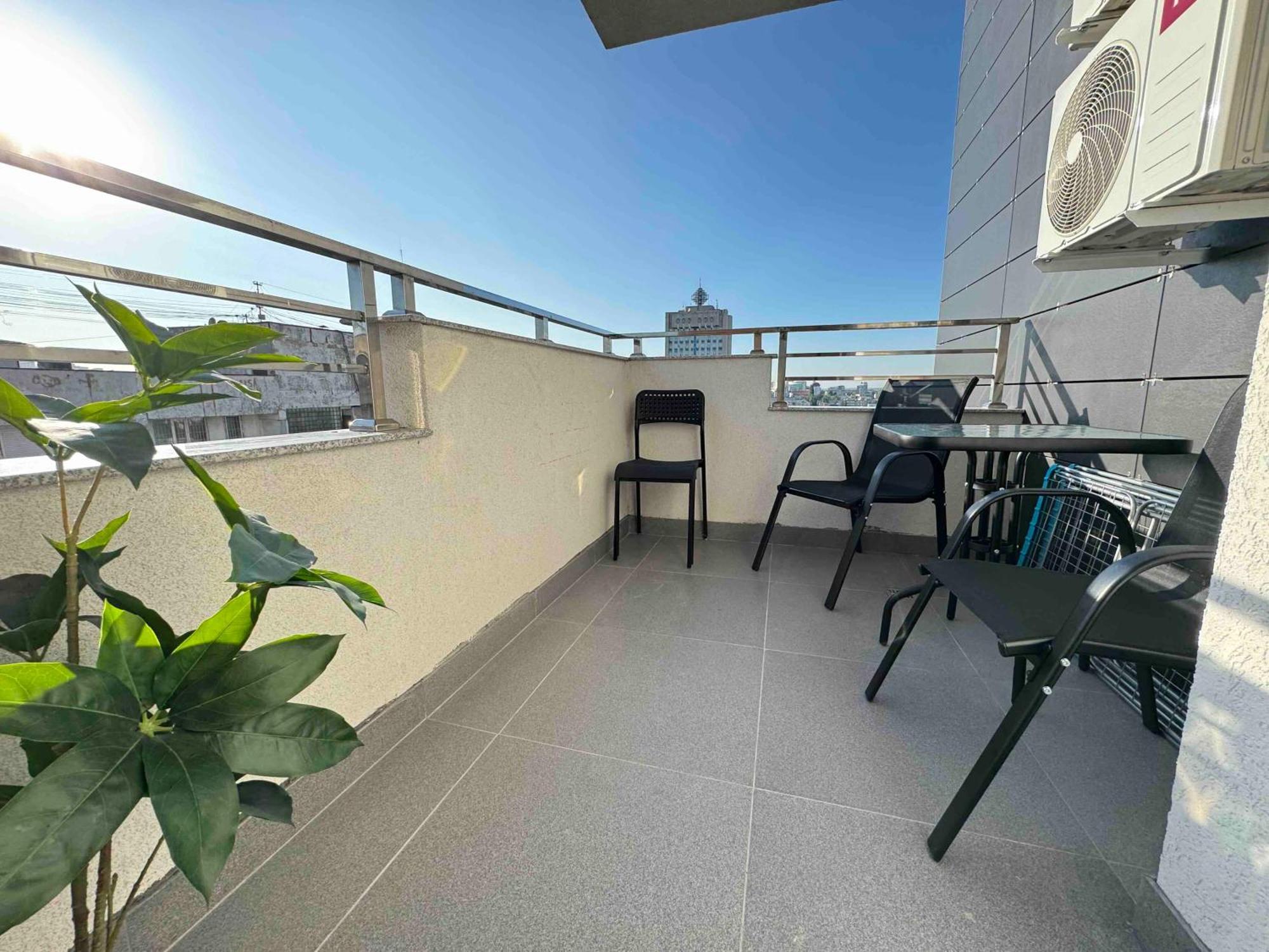 Rentnow Modern Business Apartment With 3 Bedrooms In Centre Κισινάου Εξωτερικό φωτογραφία