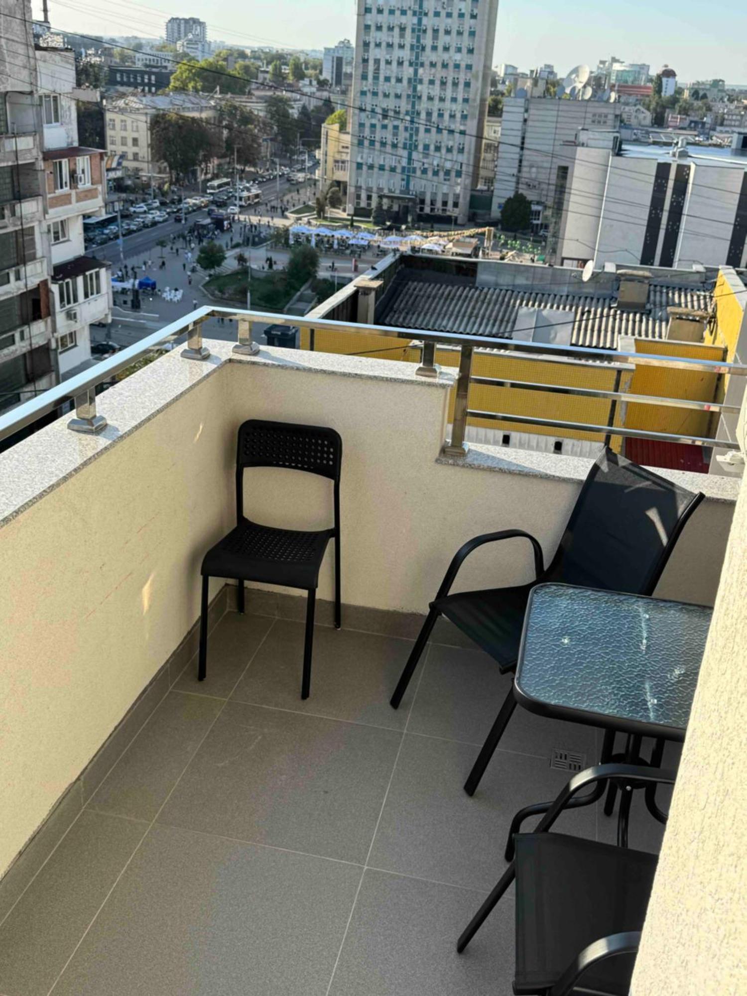 Rentnow Modern Business Apartment With 3 Bedrooms In Centre Κισινάου Εξωτερικό φωτογραφία