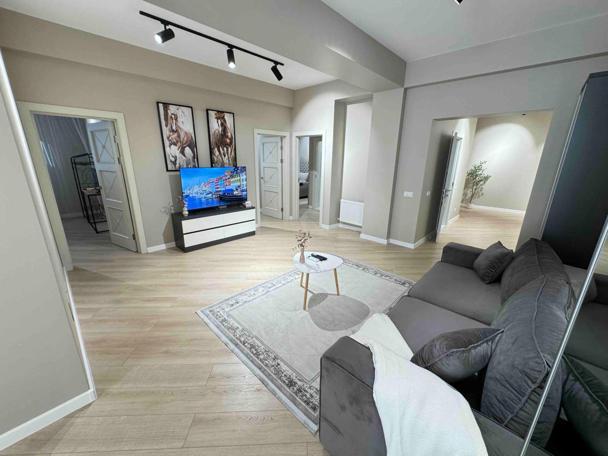 Rentnow Modern Business Apartment With 3 Bedrooms In Centre Κισινάου Εξωτερικό φωτογραφία
